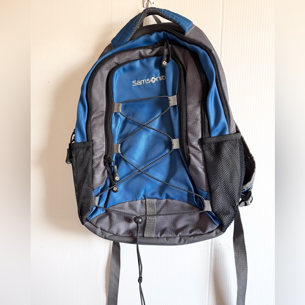 Samsonite Laptop Backpack 18” Blue Gray Travel School Work  computer Bag